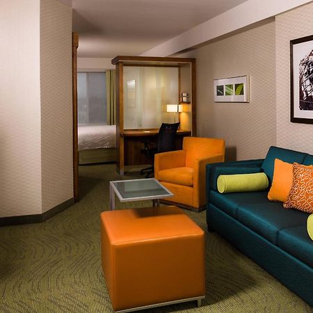 Springhill Suites By Marriott New York Laguardia Airport Dış mekan fotoğraf
